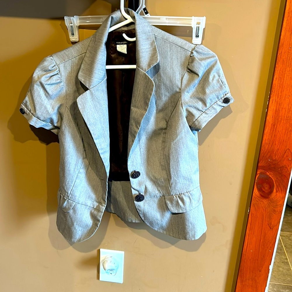 Maurice’s Grey short sleeve blazer.